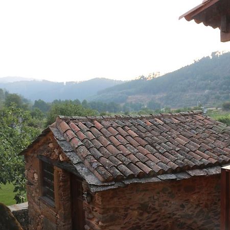 Casa De Baixo - Nature Hotel Alvoco das Várzeas エクステリア 写真